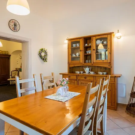 بيت ضيافة U Babky Bylinkarky