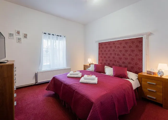 彭梓恩优巴奇比邻格奇旅馆 招待所 库特纳霍拉